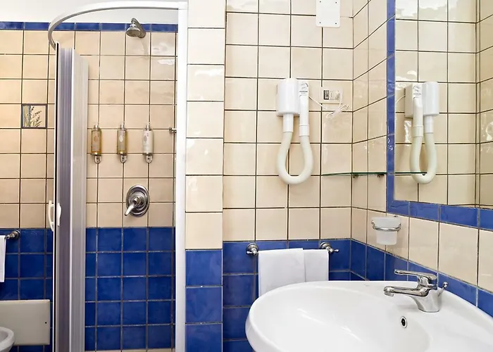 Helios ホテル カプリ